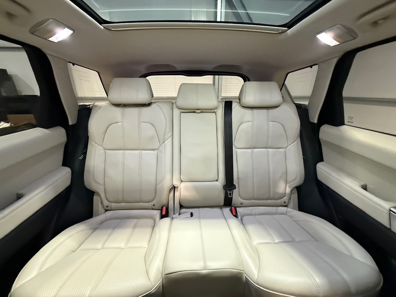 Used Land Rover Range Rover Sport 2017 for sale - 77365352: Photo 33