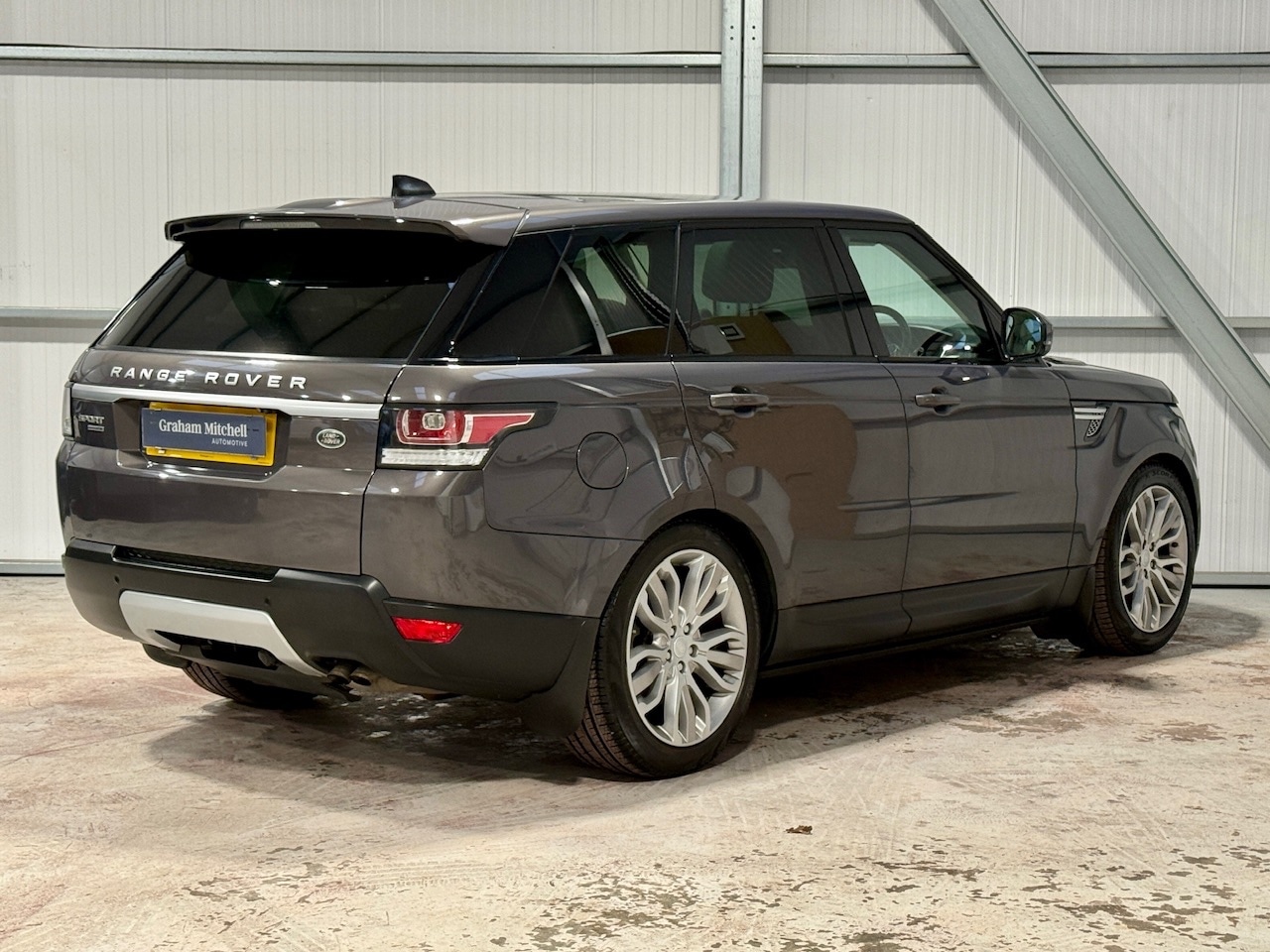 Used Land Rover Range Rover Sport 2017 for sale - 77365352: Photo 5