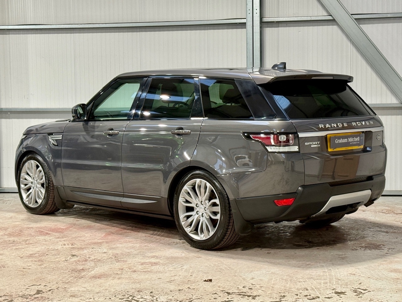 Used Land Rover Range Rover Sport 2017 for sale - 77365352: Photo 7