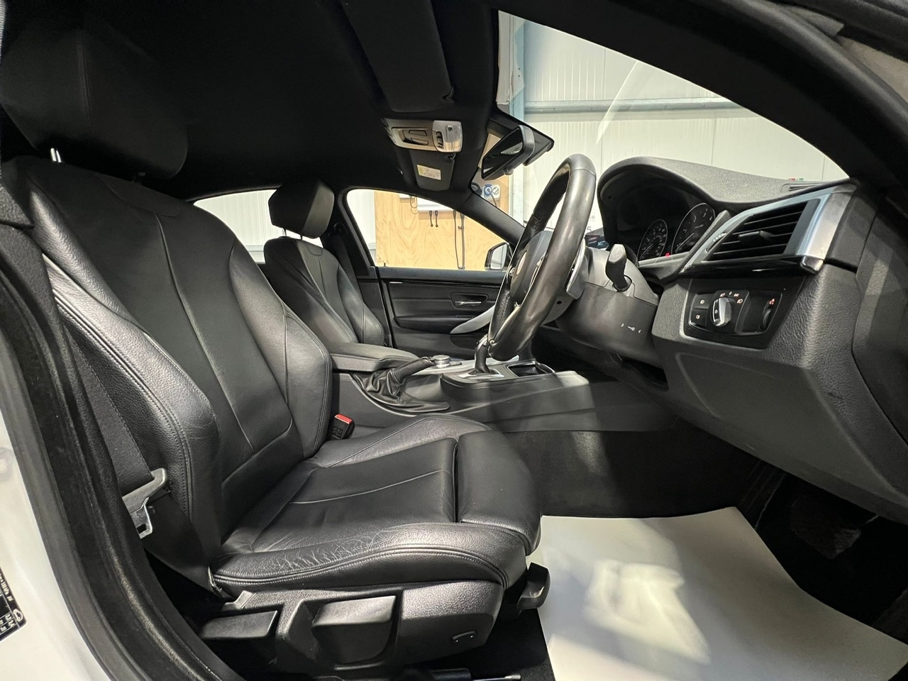 Used BMW 4 Series 2017 for sale - 76847337: Photo 17