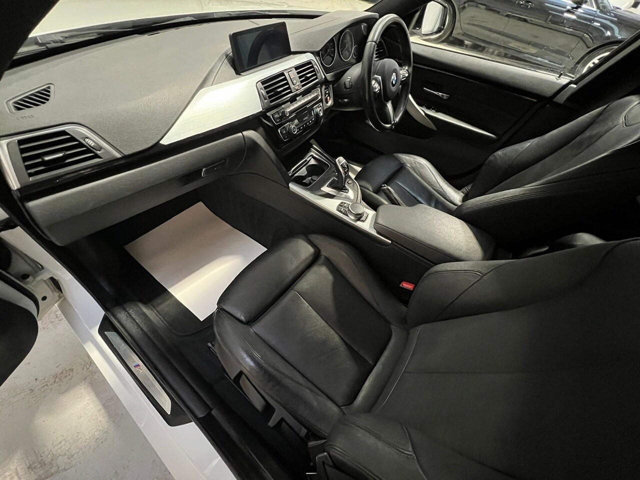 Used BMW 4 Series 2017 for sale - 76847337: Photo 22