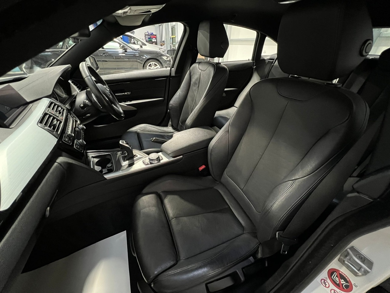 Used BMW 4 Series 2017 for sale - 76847337: Photo 23