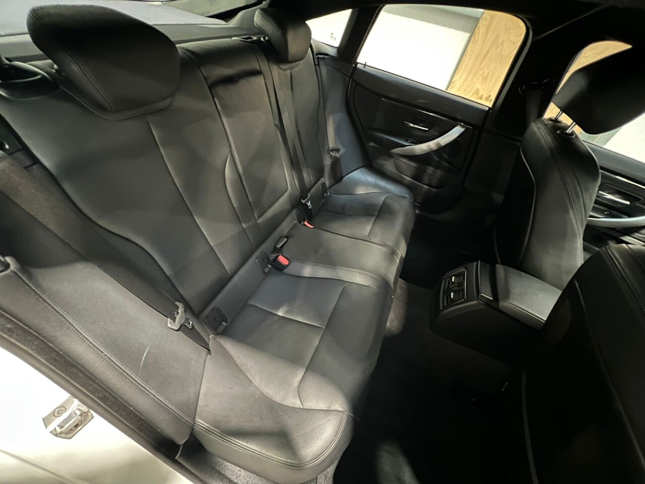 Used BMW 4 Series 2017 for sale - 76847337: Photo 26