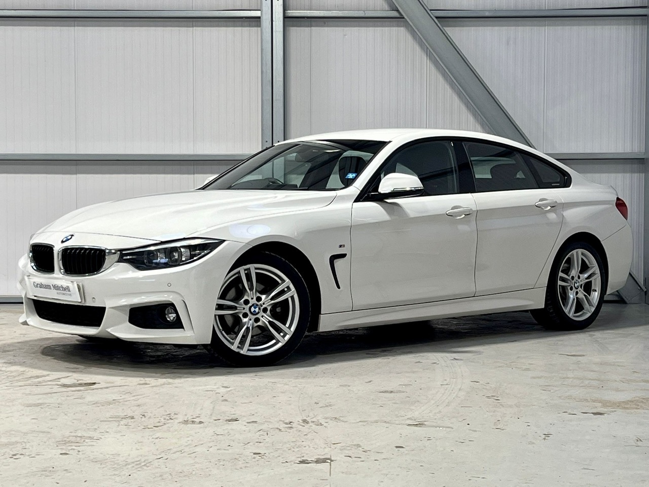 Used BMW 4 Series 2017 for sale - 76847337: Photo 9