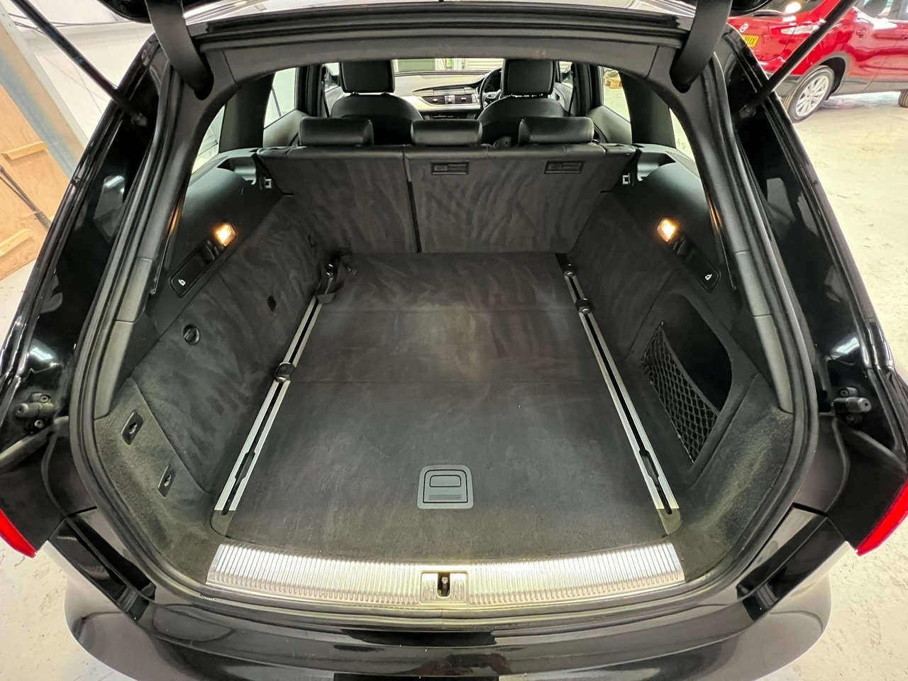 Vehicle 33
