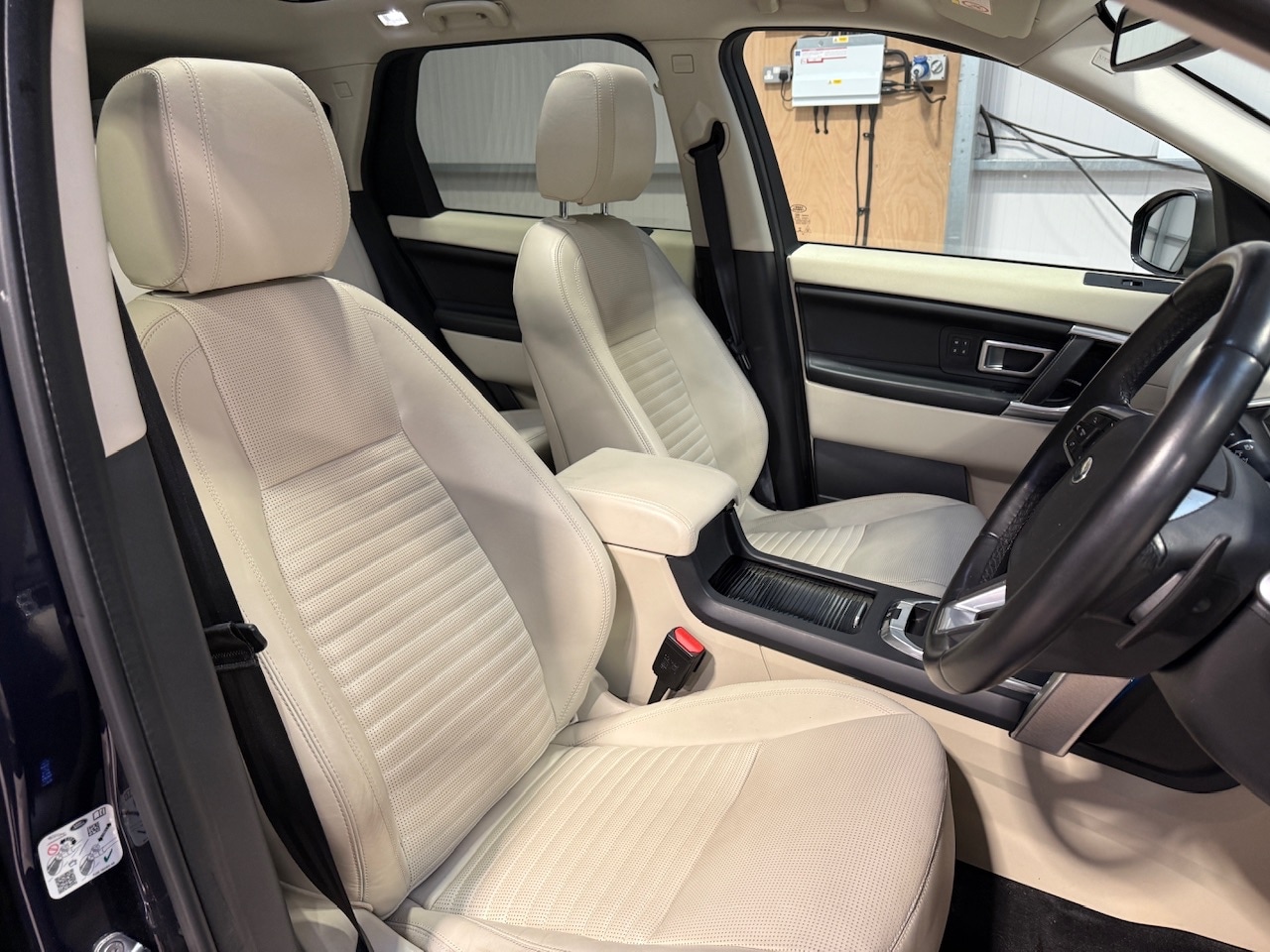 Used Land Rover Discovery Sport 2019 for sale - 77962379: Photo 18