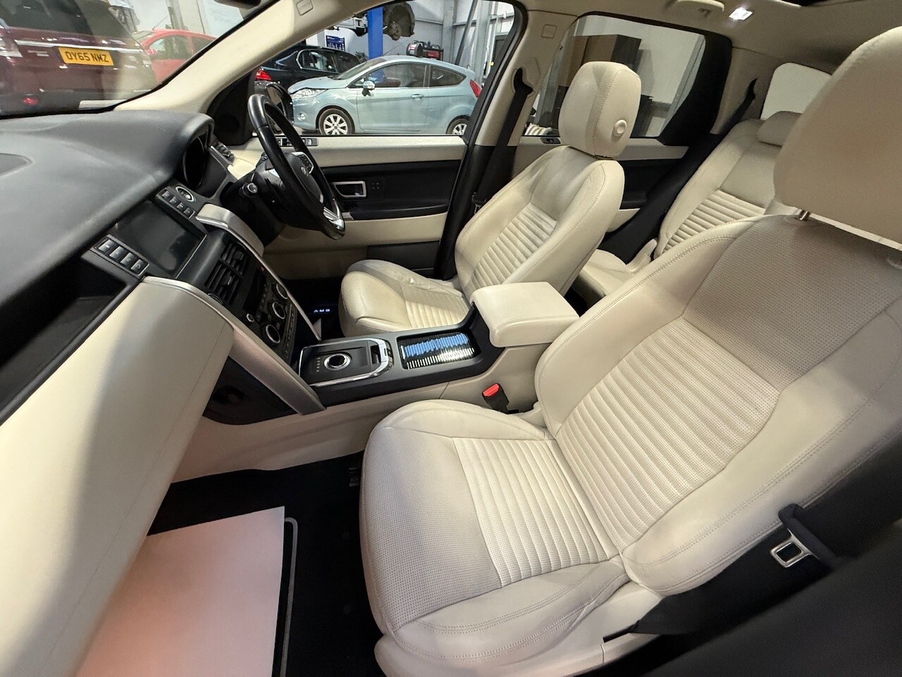 Used Land Rover Discovery Sport 2019 for sale - 77962379: Photo 26