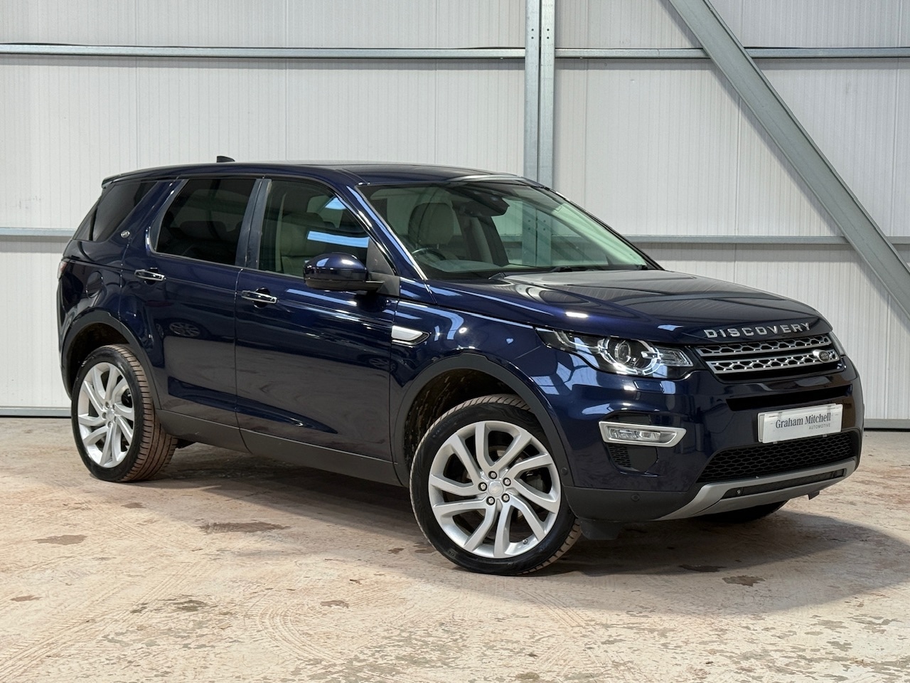 Used Land Rover Discovery Sport 2019 for sale - 77962379: Photo 3