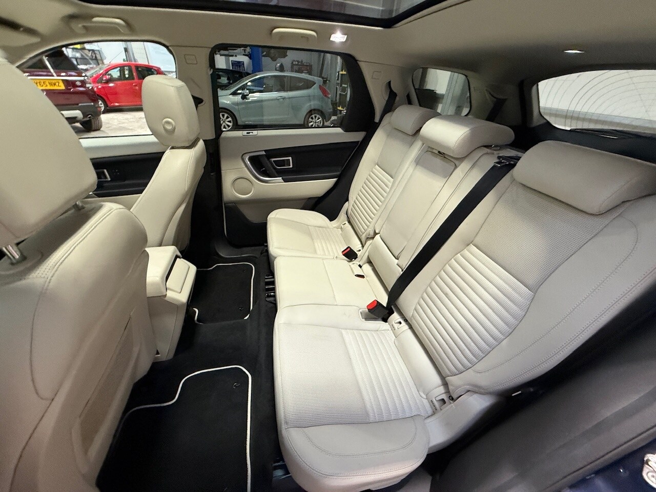 Used Land Rover Discovery Sport 2019 for sale - 77962379: Photo 36