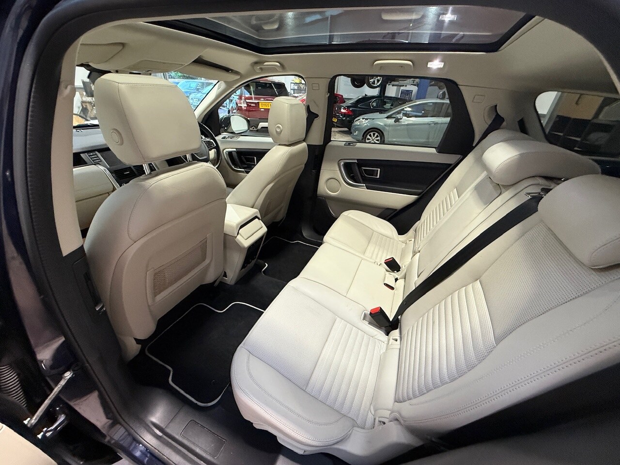 Used Land Rover Discovery Sport 2019 for sale - 77962379: Photo 37