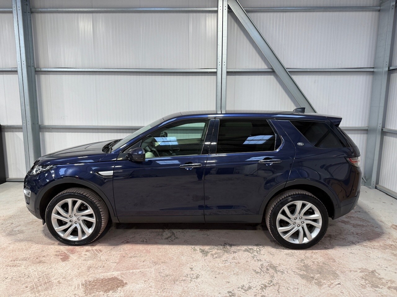 Used Land Rover Discovery Sport 2019 for sale - 77962379: Photo 55