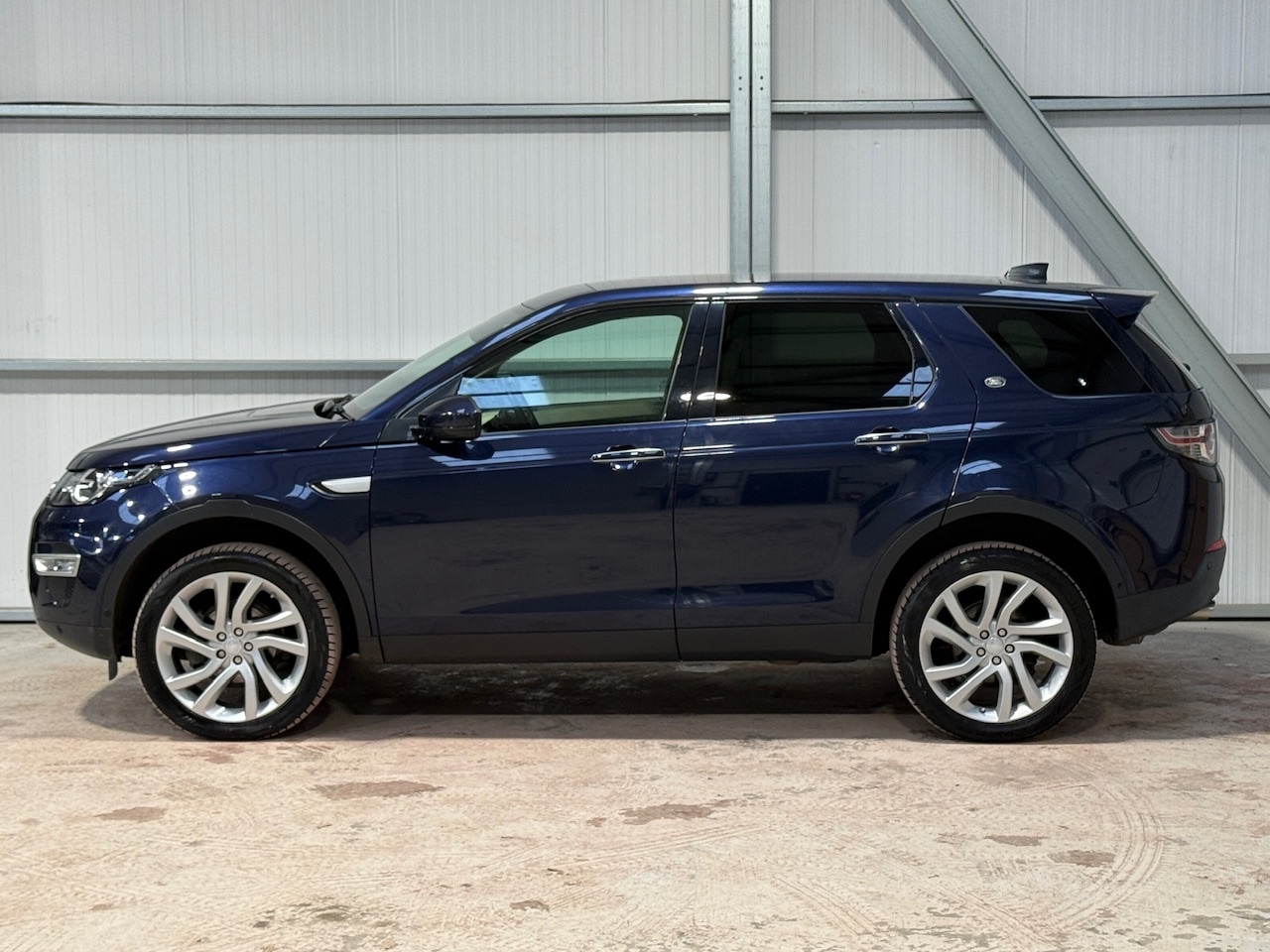 Used Land Rover Discovery Sport 2019 for sale - 77962379: Photo 8