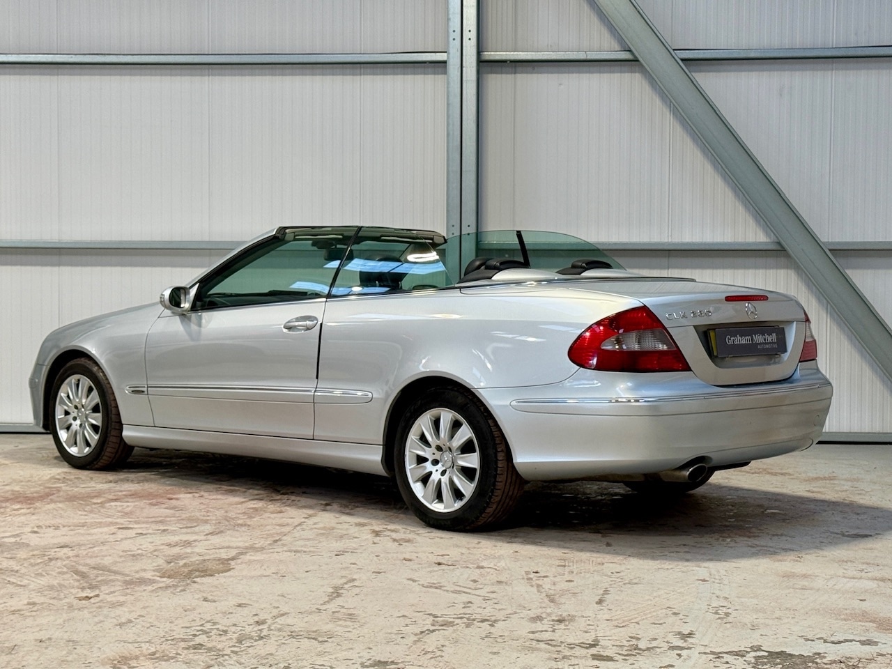 Used Mercedes-Benz CLK 2005 for sale - 76933058: Photo 10