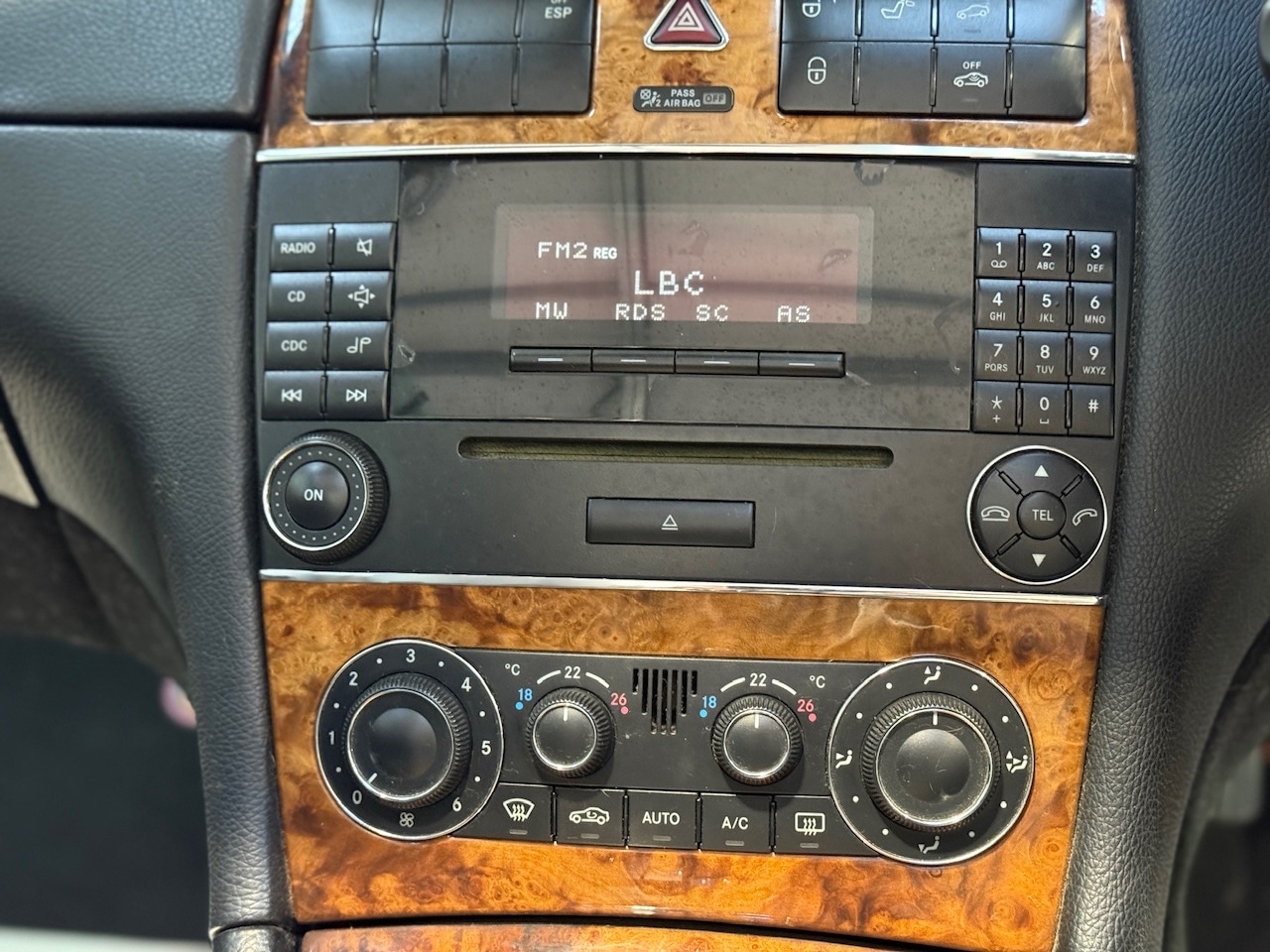 Used Mercedes-Benz CLK 2005 for sale - 76933058: Photo 14