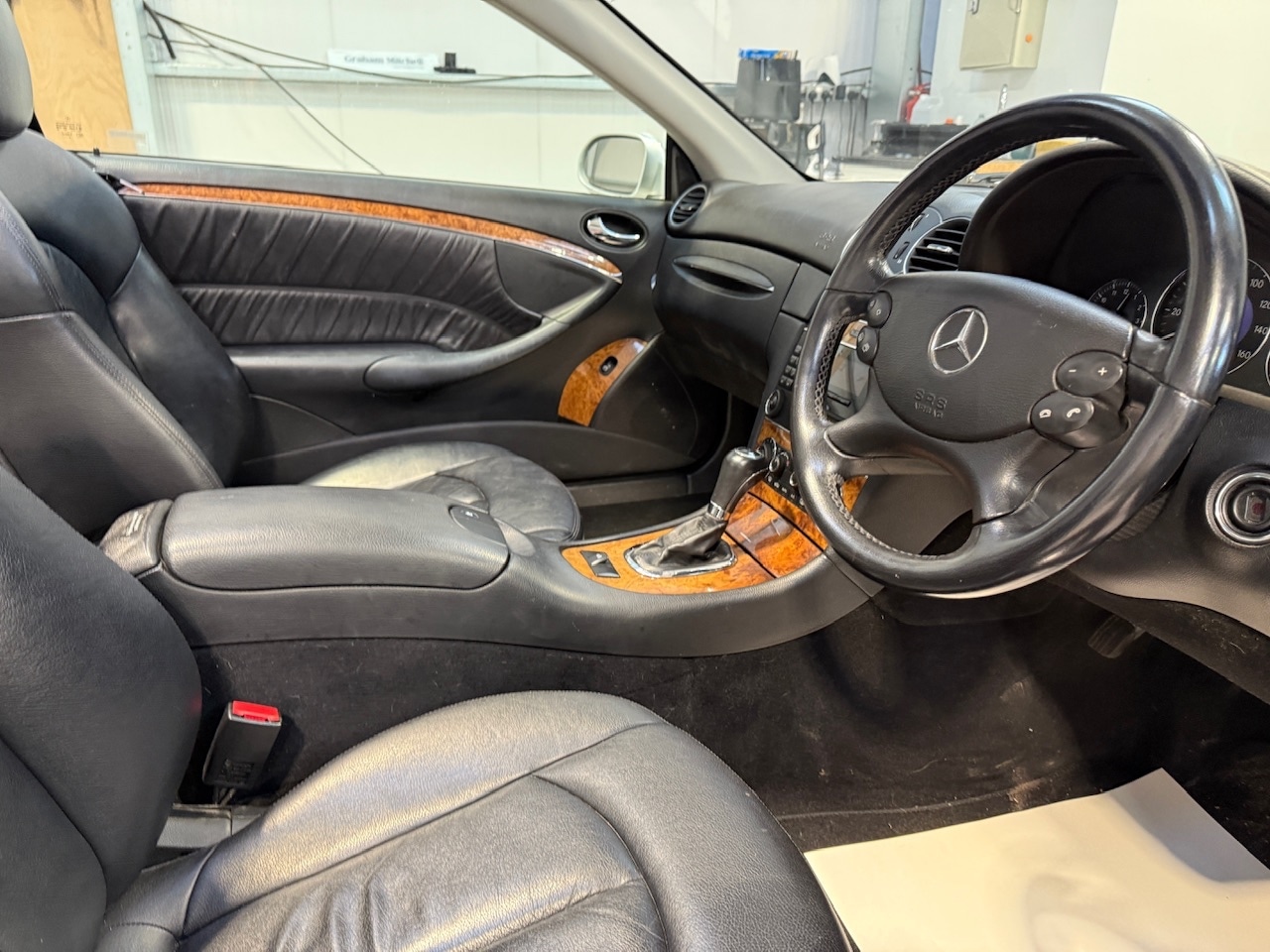 Used Mercedes-Benz CLK 2005 for sale - 76933058: Photo 19