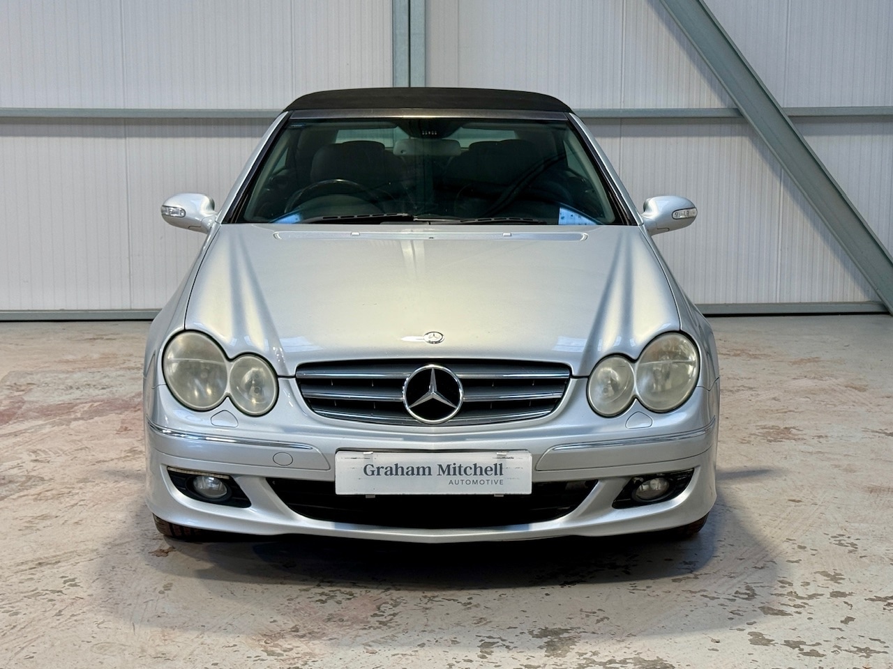 Used Mercedes-Benz CLK 2005 for sale - 76933058: Photo 2