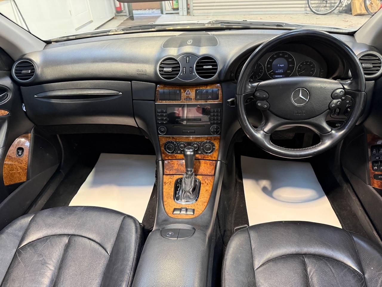 Used Mercedes-Benz CLK 2005 for sale - 76933058: Photo 22