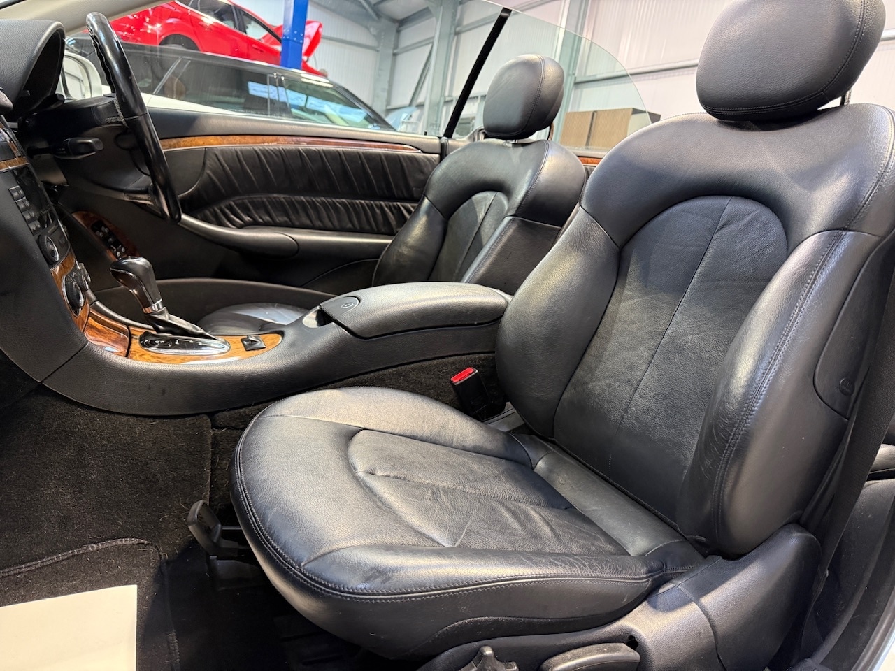 Used Mercedes-Benz CLK 2005 for sale - 76933058: Photo 24