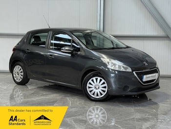 Used Peugeot 208 2013 for sale - 78938273: Photo