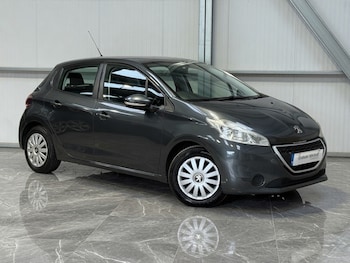 Used Peugeot 208 2013 for sale - 78938273: Photo