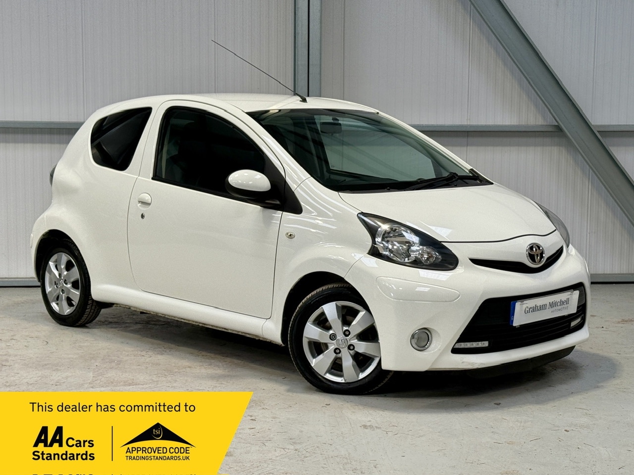 Used Toyota AYGO 2013 for sale - 76193309: Photo 1