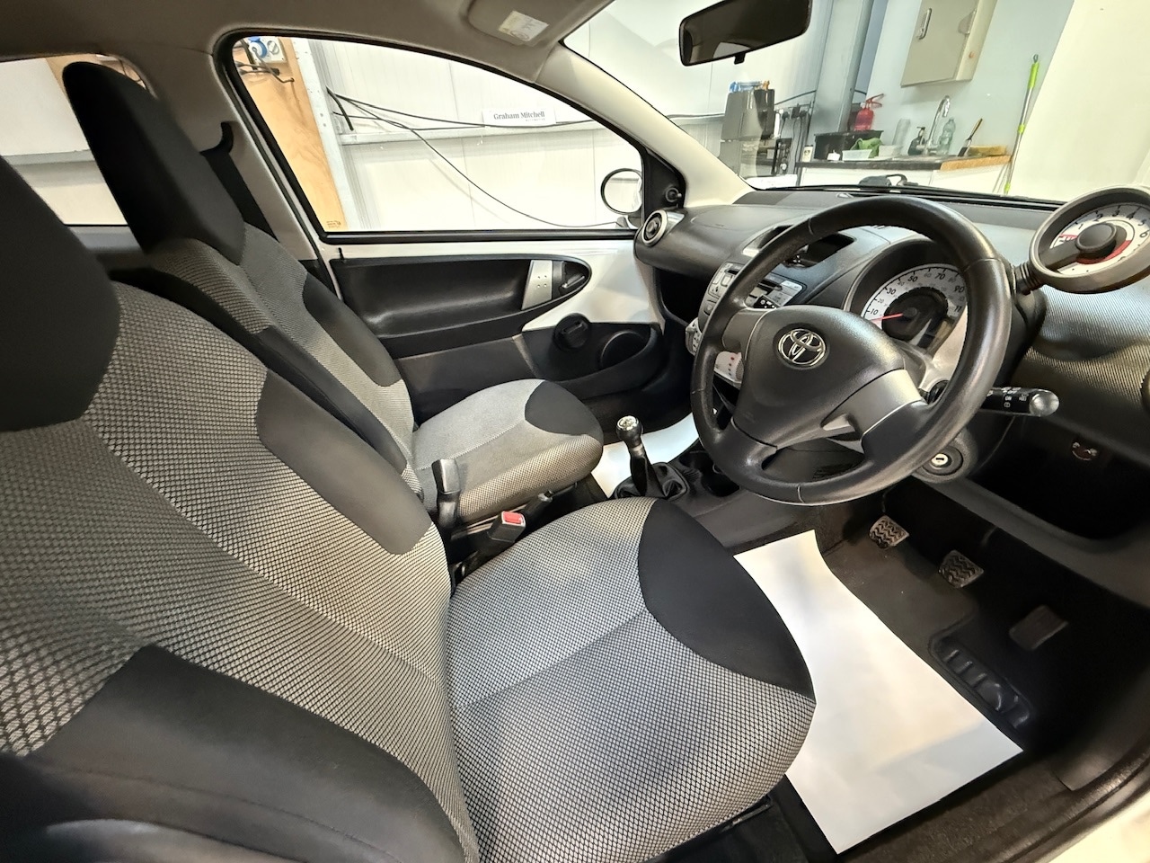 Used Toyota AYGO 2013 for sale - 76193309: Photo 14