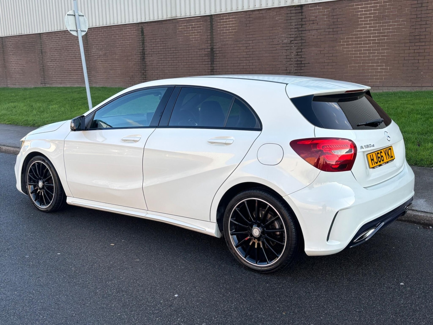 Used Mercedes-Benz A-Class for sale - 77510575: Photo 3