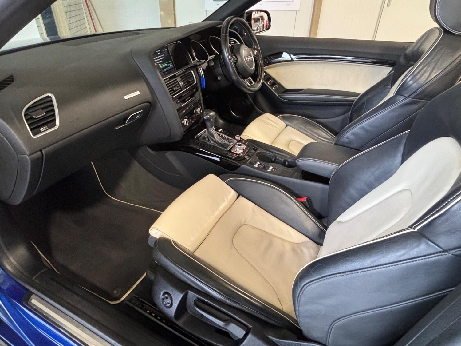 Used Audi A5 Cabriolet 2016 for sale - 77993451: Photo 26