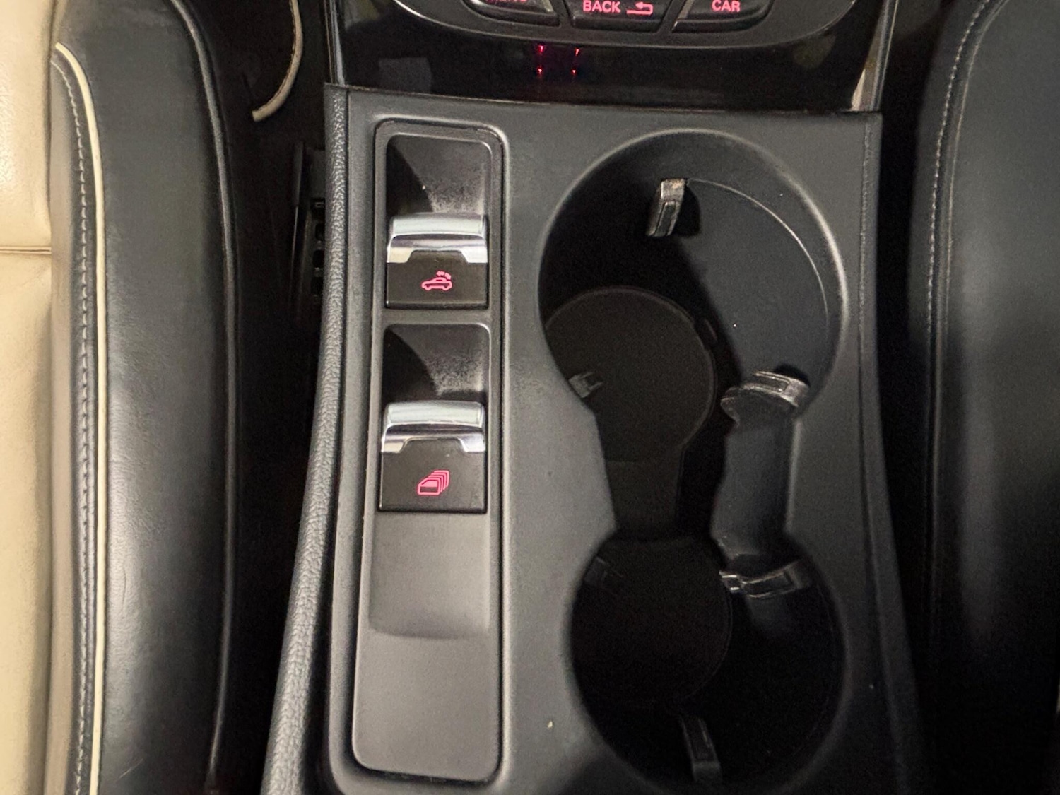 Used Audi A5 Cabriolet 2016 for sale - 77993451: Photo 42