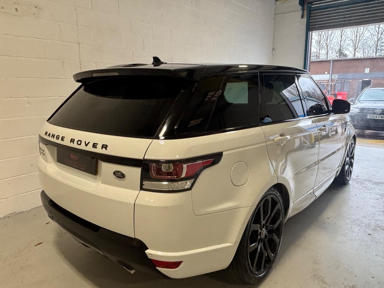 Used Land Rover Range Rover Sport 2016 for sale - 77598189: Photo 11