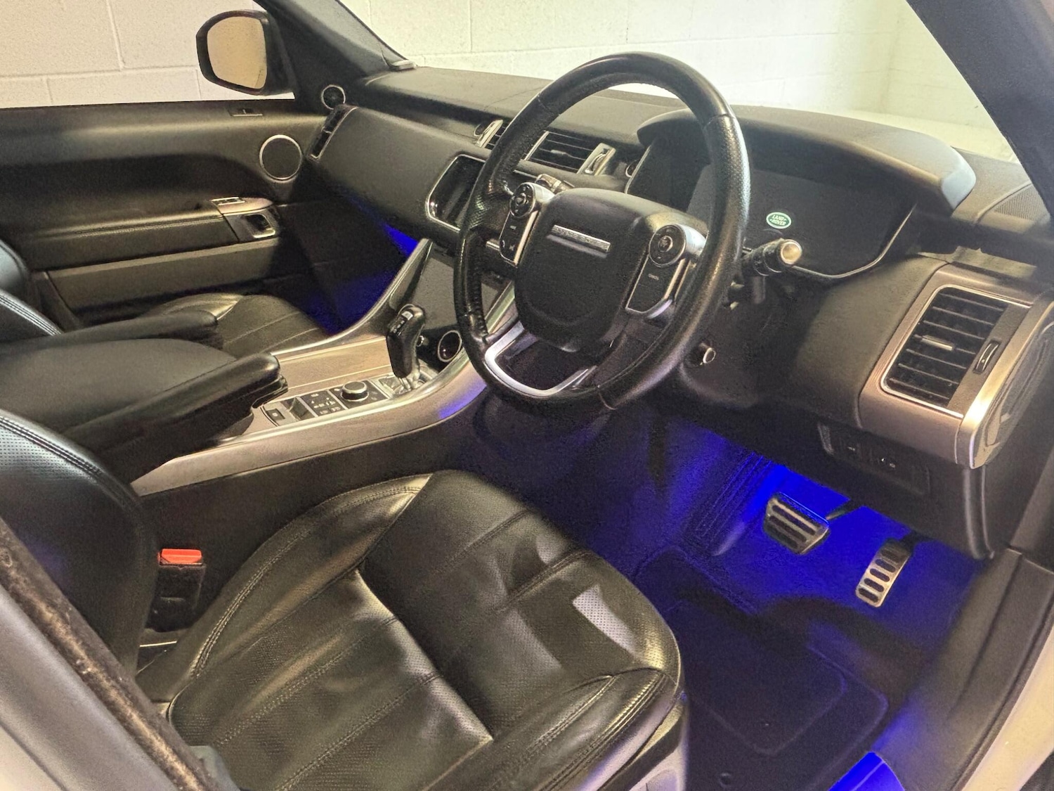 Used Land Rover Range Rover Sport 2016 for sale - 77598189: Photo 12