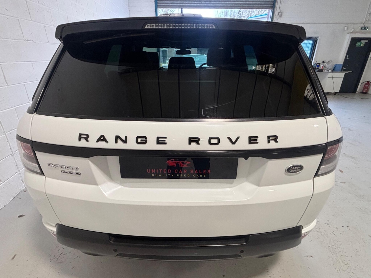 Used Land Rover Range Rover Sport 2016 for sale - 77598189: Photo 4