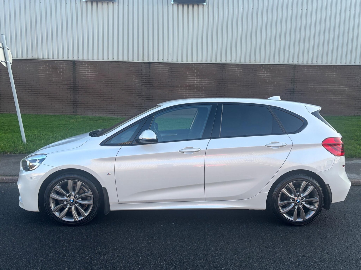 Used BMW 2 Series 2018 for sale - 77496875: Photo 2