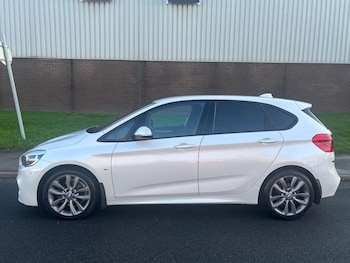 Used BMW 2 Series 2018 for sale - 77496875: Photo