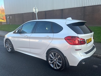 Used BMW 2 Series 2018 for sale - 77496875: Photo