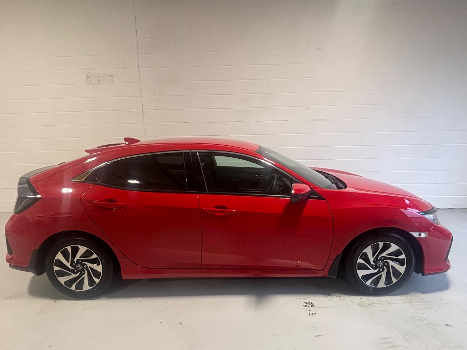 Used Honda Civic for sale - 77510700: Photo 11