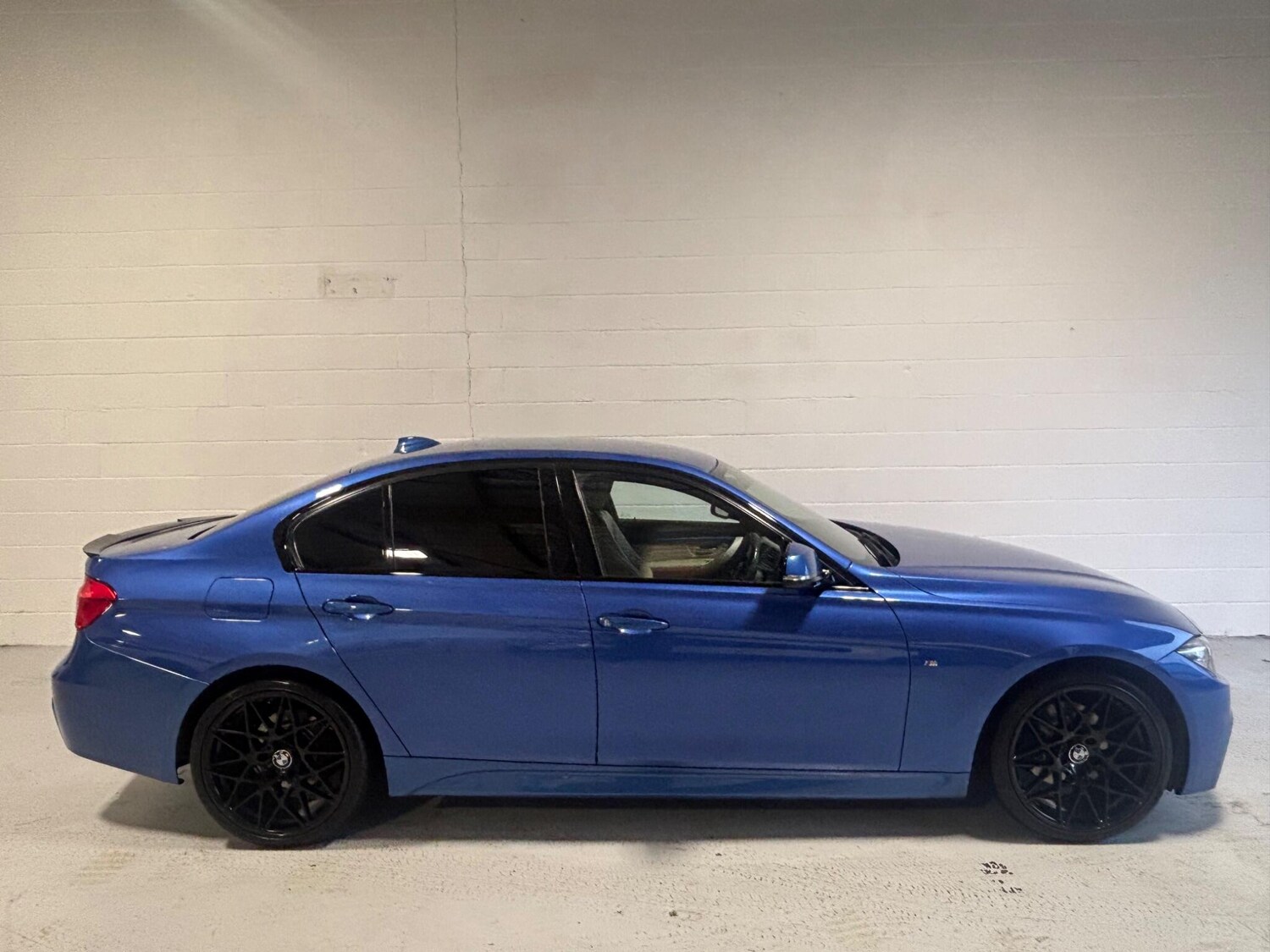 Used BMW 3 Series for sale - 77497127: Photo 11