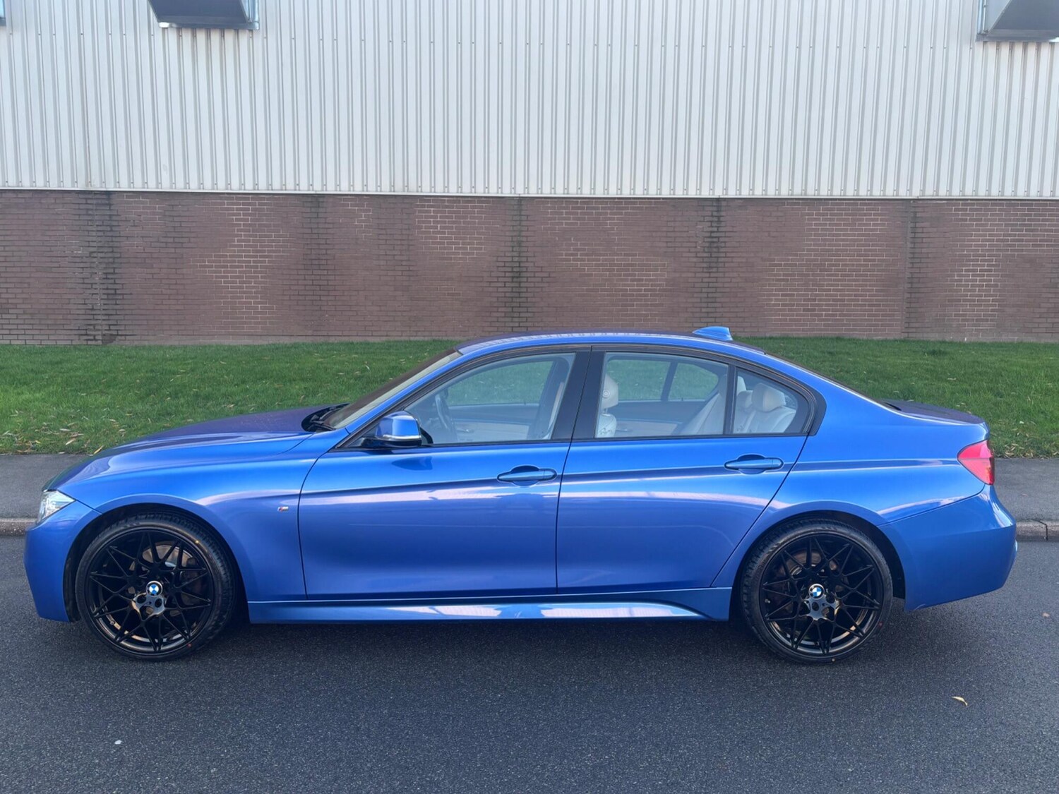 Used BMW 3 Series for sale - 77497127: Photo 8