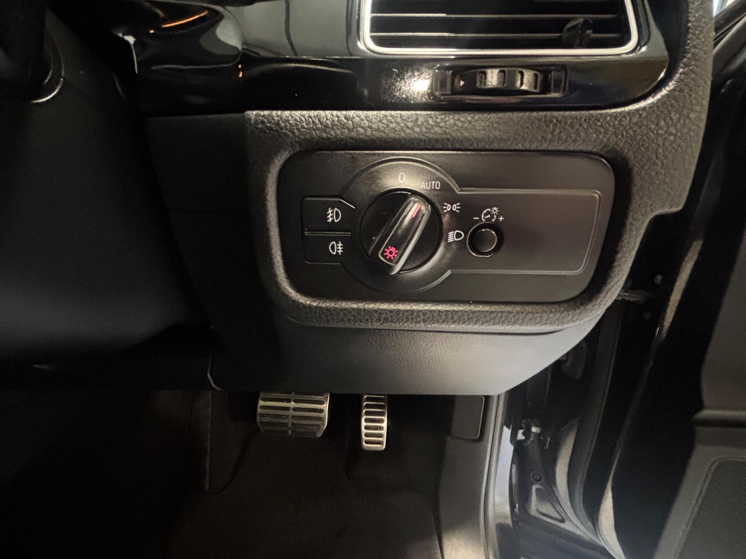 Used Volkswagen Touareg 2014 for sale - 77598382: Photo 44