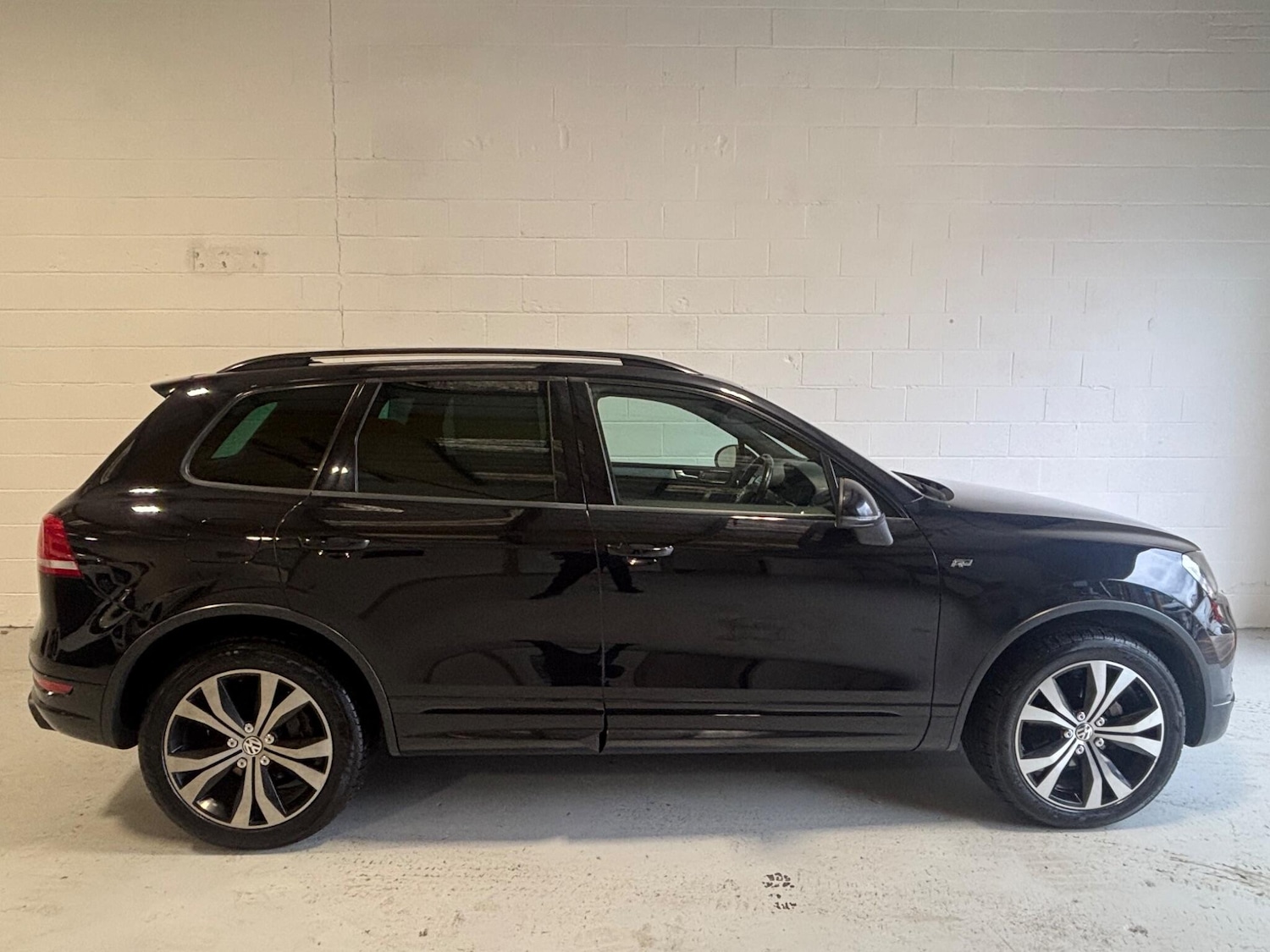 Used Volkswagen Touareg 2014 for sale - 77598382: Photo 9