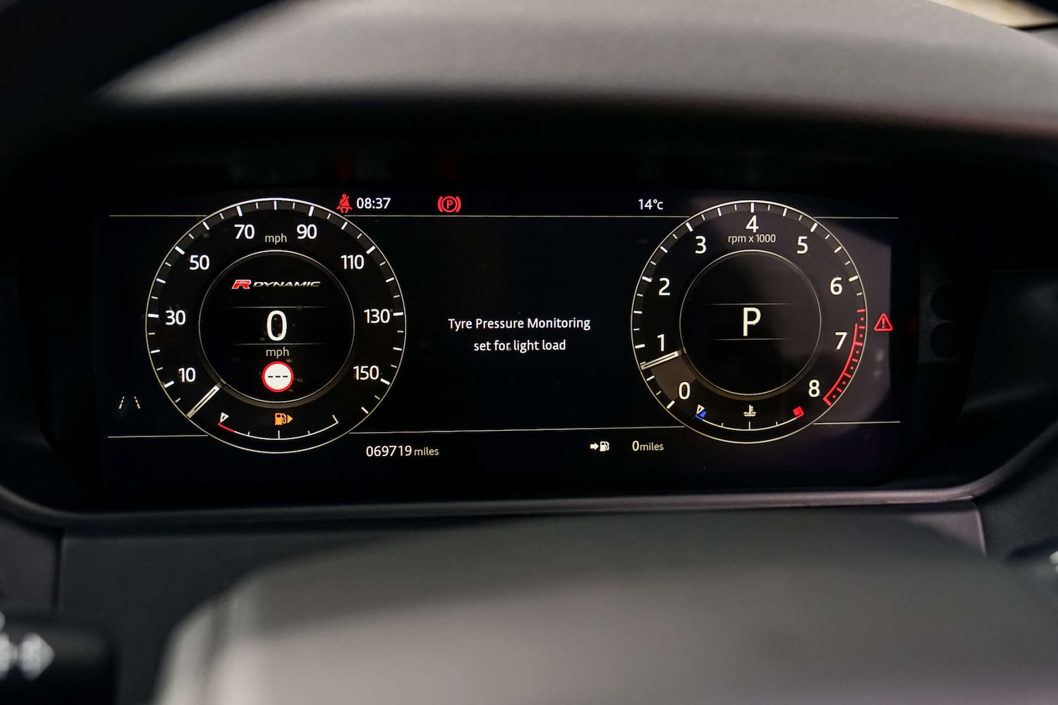 Used Land Rover Range Rover Velar 2017 for sale - 76352610: Photo 13