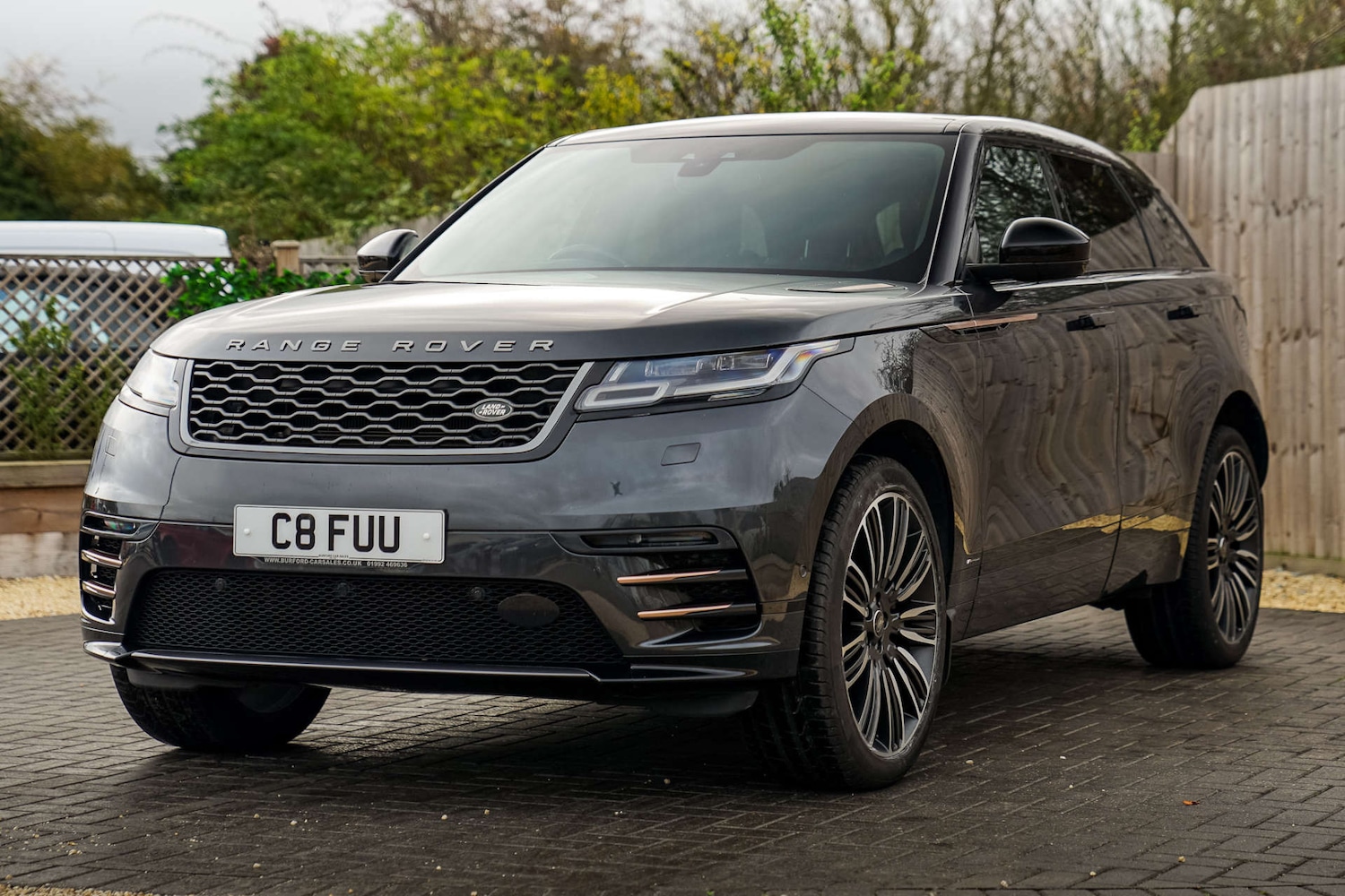 Used Land Rover Range Rover Velar 2017 for sale - 76352610: Photo 4