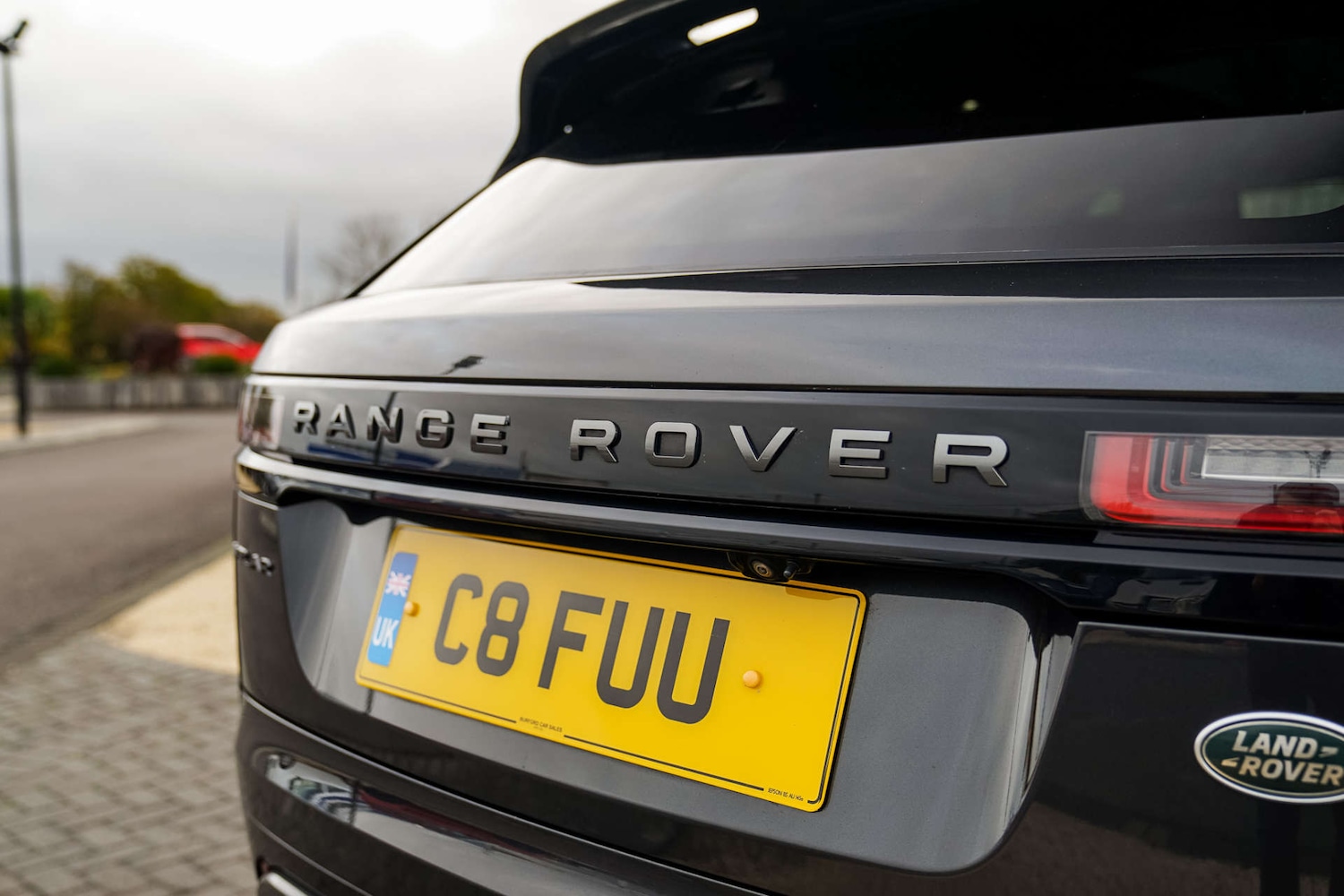 Used Land Rover Range Rover Velar 2017 for sale - 76352610: Photo 8