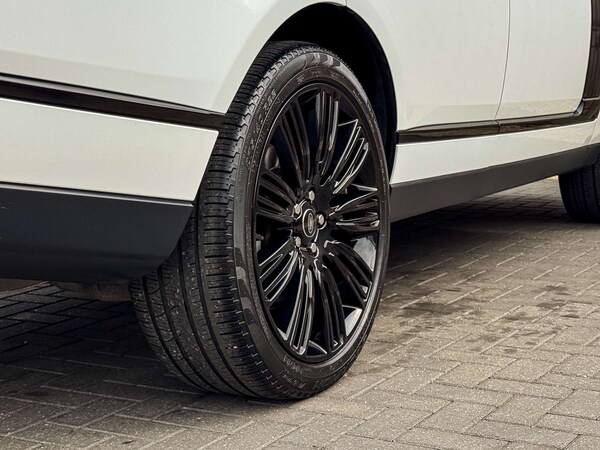 Used Land Rover Range Rover 2021 for sale - 74602632: Photo 11