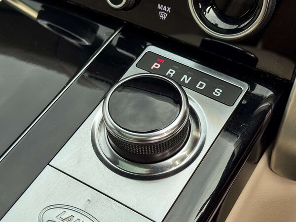 Used Land Rover Range Rover 2021 for sale - 74602632: Photo 17