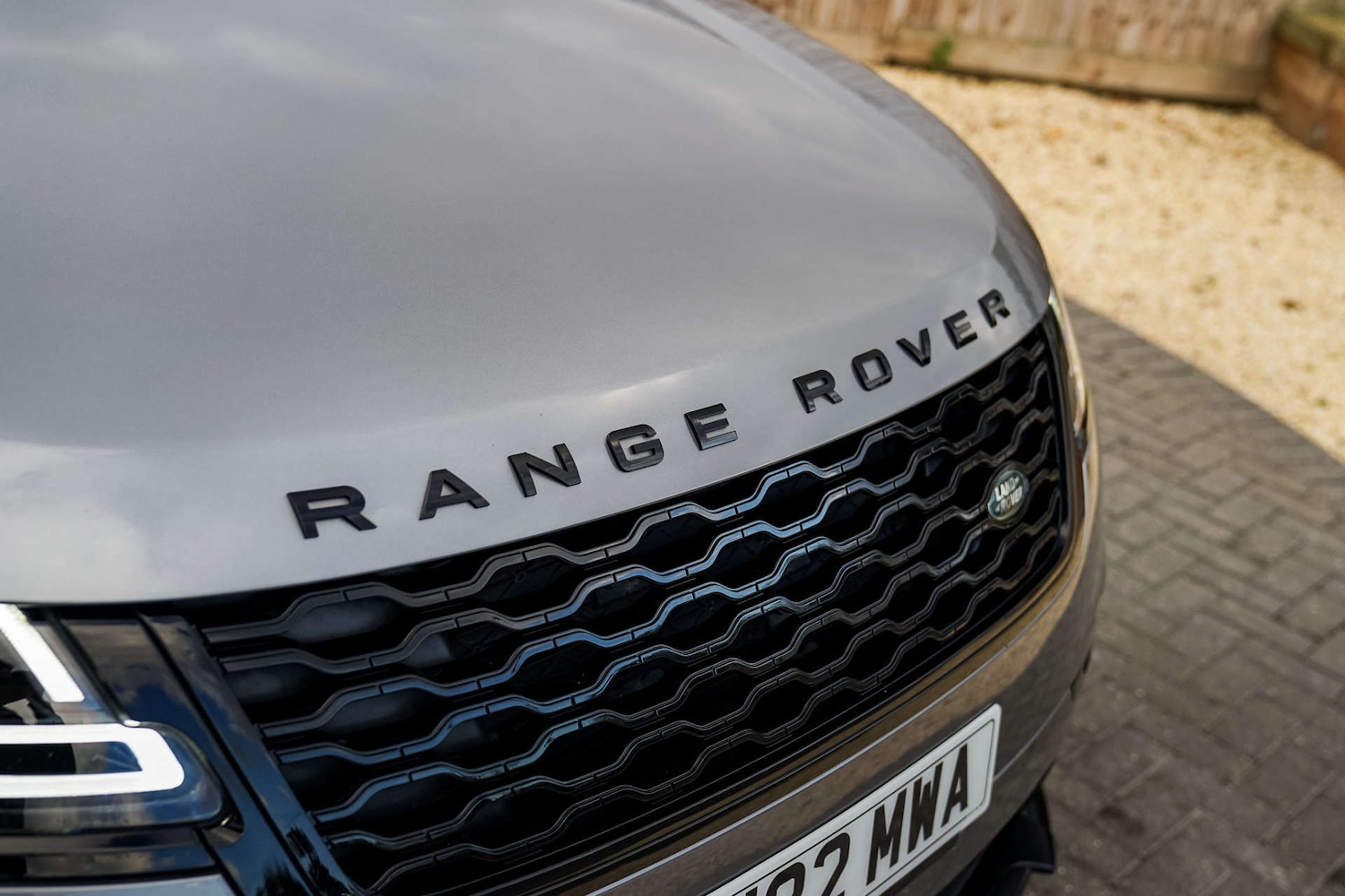 Used Land Rover Range Rover Velar 2022 for sale - 76600723: Photo 4