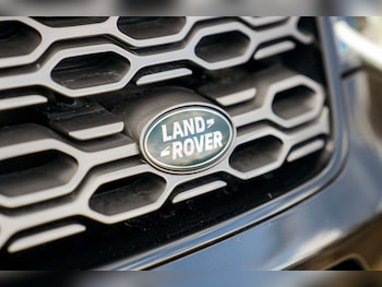 Used Land Rover Discovery Sport 2019 for sale - 76245072: Photo 4