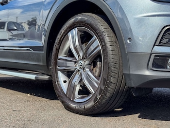 Used Volkswagen Tiguan 2019 for sale - 75500202: Photo