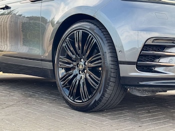 Used Land Rover Range Rover Velar 2019 for sale - 75574054: Photo