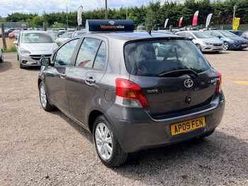 Used Toyota Yaris 2009 for sale - 78958518: Photo